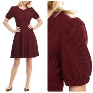 Elegant Burgundy Puff Sleeve Dress